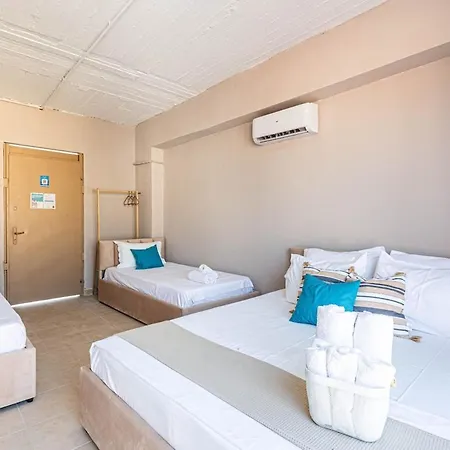 52 - & Access Apartment Himarë